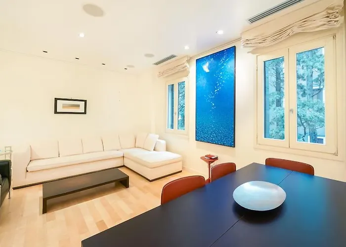 Ca' Santa Eufemia, Cozy&classy, Sleep 4 Apartamento Venecia