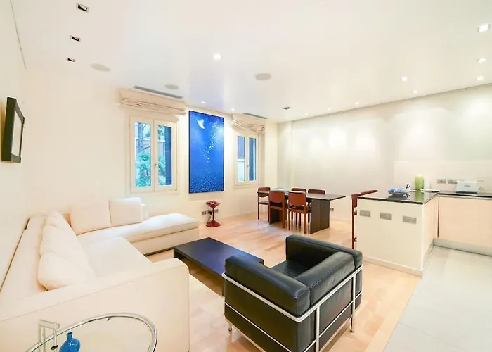 Ca' Santa Eufemia, Cozy&classy, Sleep 4 Apartamento Venecia