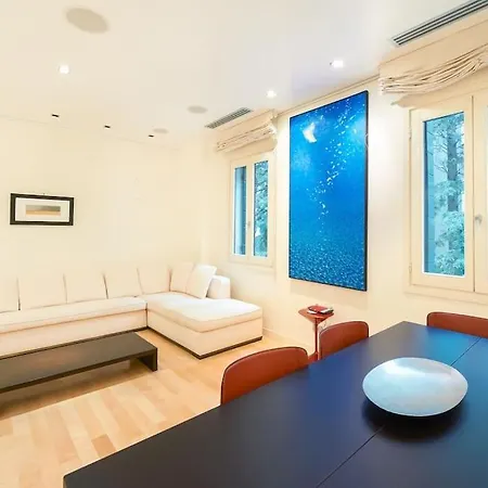 Ca' Santa Eufemia, Cozy And Classy, Sleep 4 Appartamento Venezia