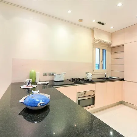 Ca' Santa Eufemia, Cozy And Classy, Sleep 4 Appartamento *