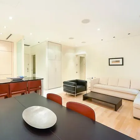 아파트 Ca' Santa Eufemia, Cozy And Classy, Sleep 4 베니스